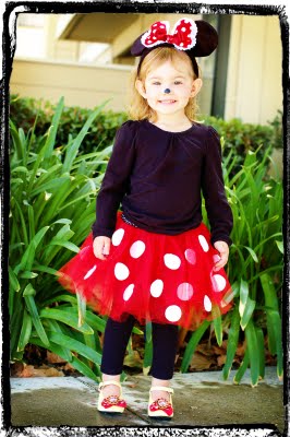 Minnie Mouse Costume on Minnie Mouse Homemade Costume